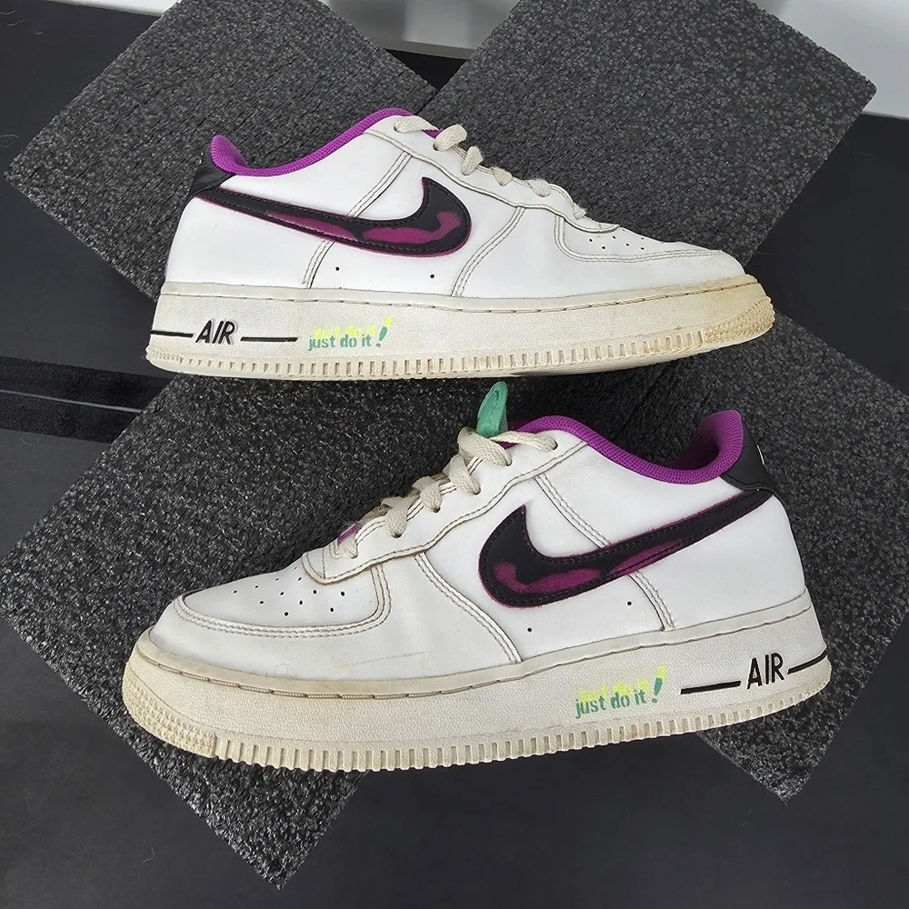 Nike Air Force 1 Low LV8 GS White Pink Teal DX3933-100 Size 7Y 8.5W Sneakers